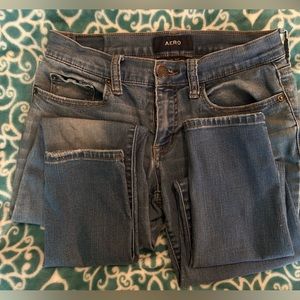 Aero short ankle skinny jeans